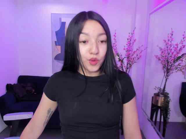 Scarlet-lou webcam