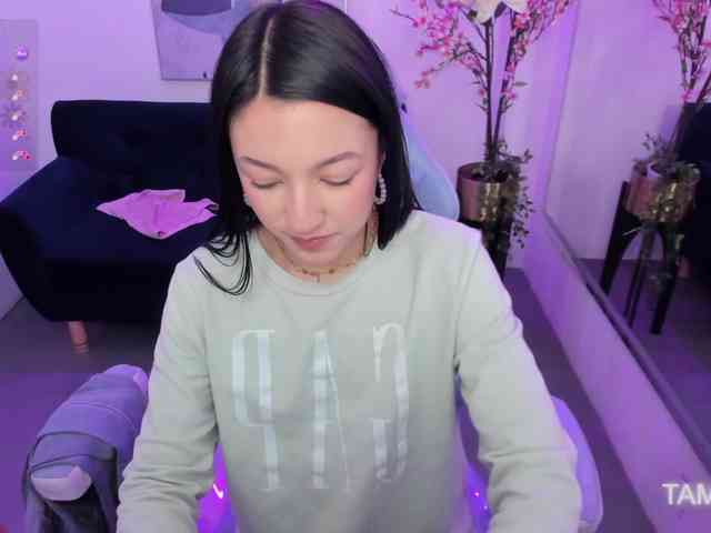 Scarlet-lou webcam