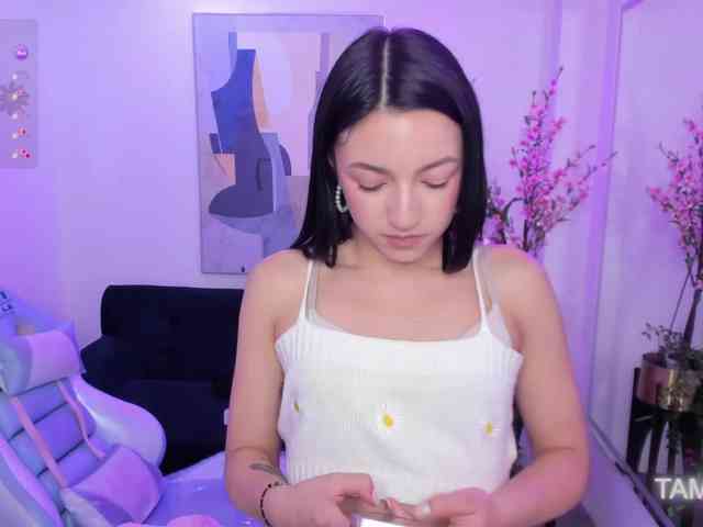 Scarlet-lou webcam