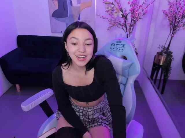 Scarlet-lou webcam