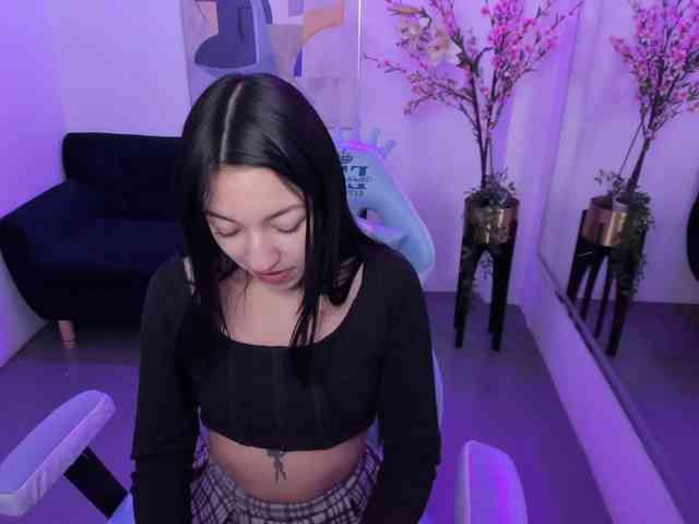 Scarlet-lou webcam