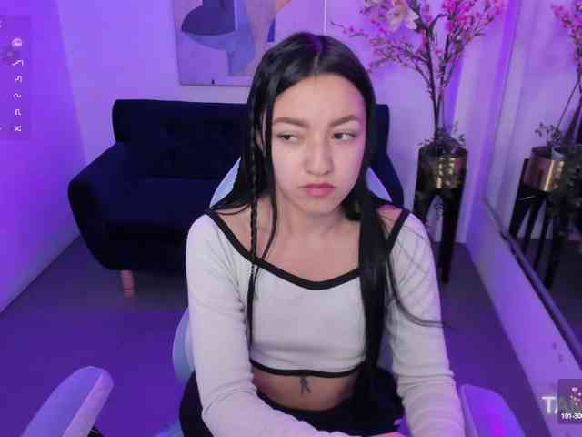 Scarlet-lou webcam