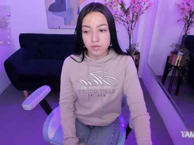 Scarlet-lou webcam