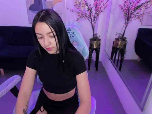 Scarlet-lou webcam
