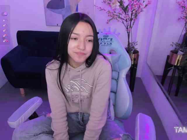 Scarlet-lou webcam
