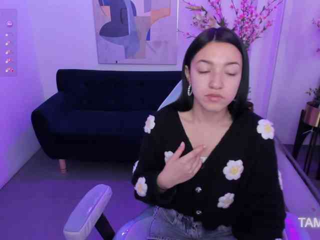 Scarlet-lou webcam