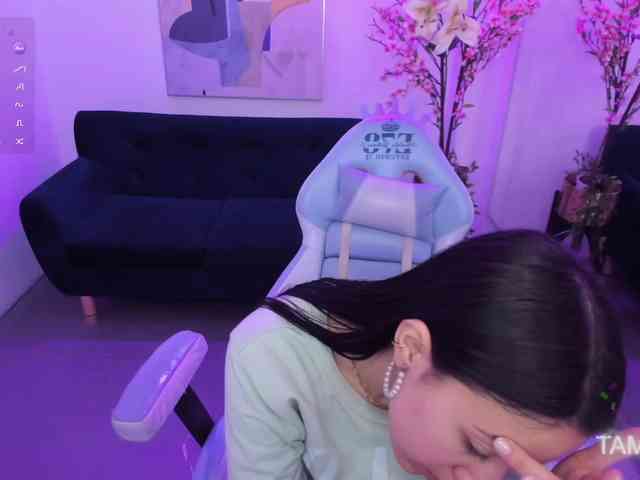 Scarlet-lou webcam