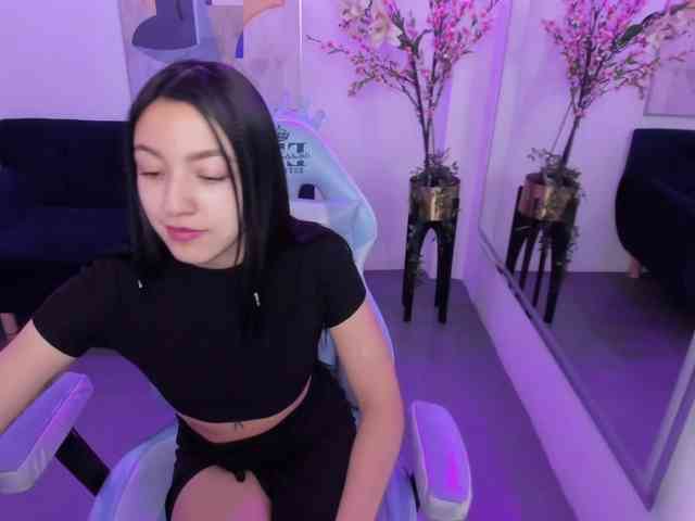 Scarlet-lou webcam