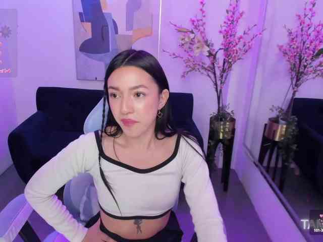 Scarlet-lou webcam