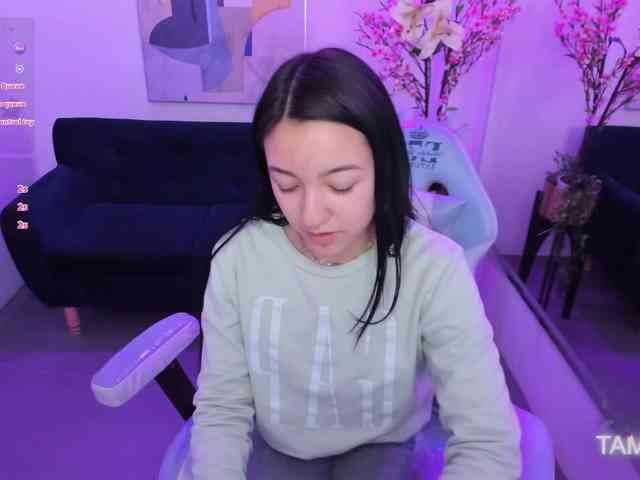 Scarlet-lou webcam