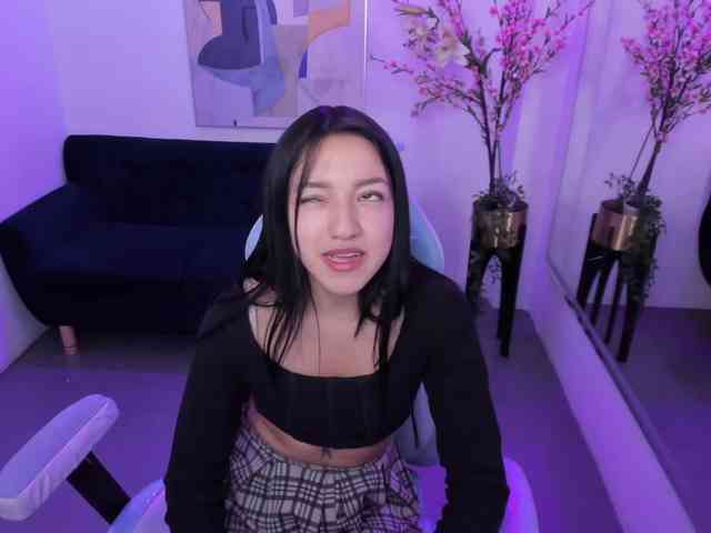 Scarlet-lou webcam