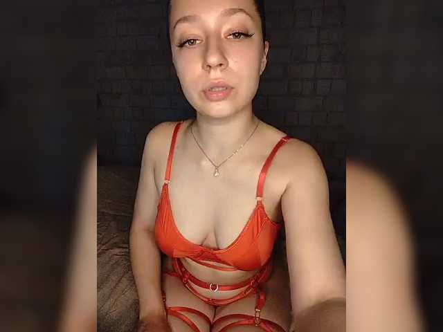 LindaElliott chat room