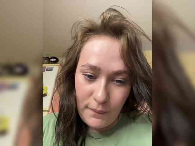 ElsaSquirt webcam