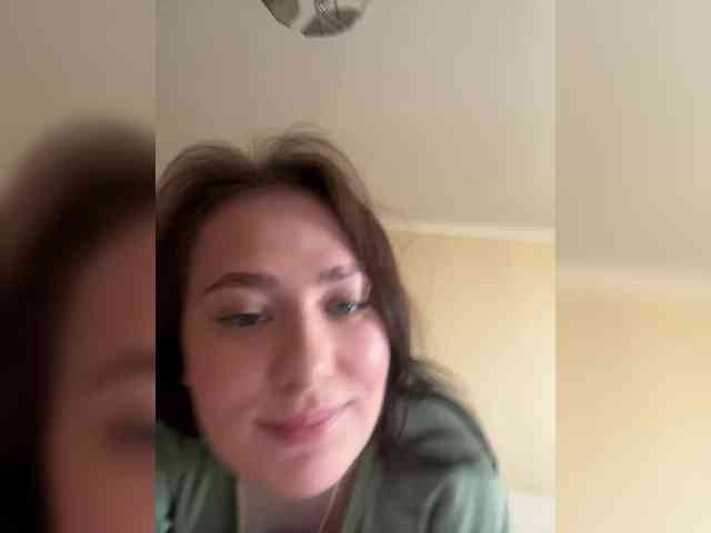 ElsaSquirt webcam