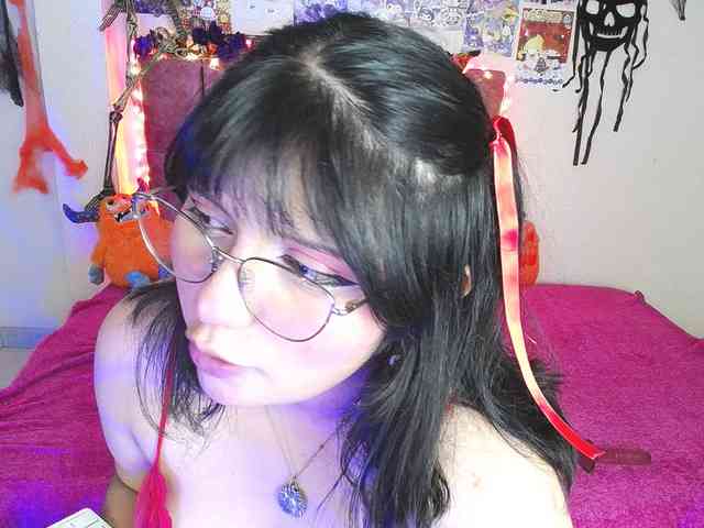 1sarah webcam
