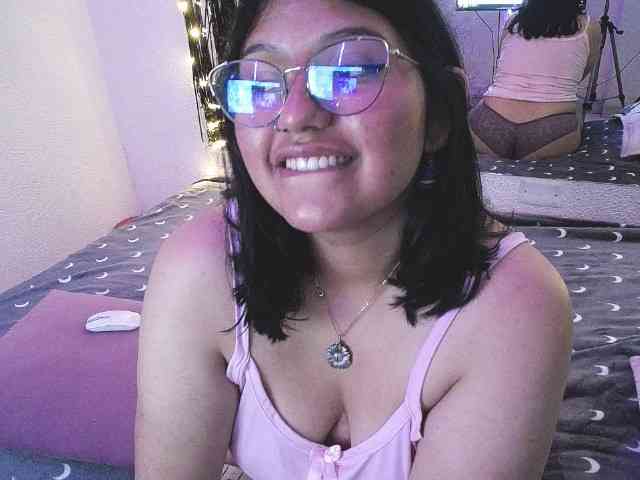 1sarah webcam
