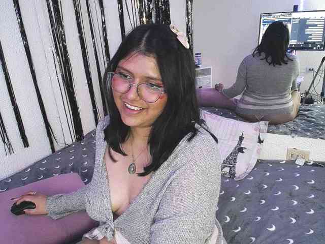 1sarah webcam