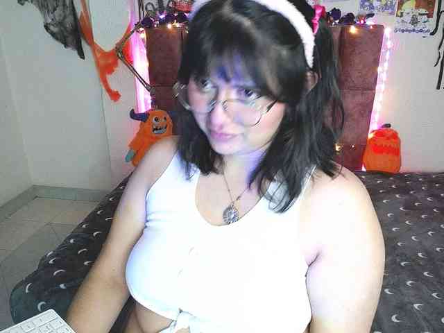 1sarah webcam