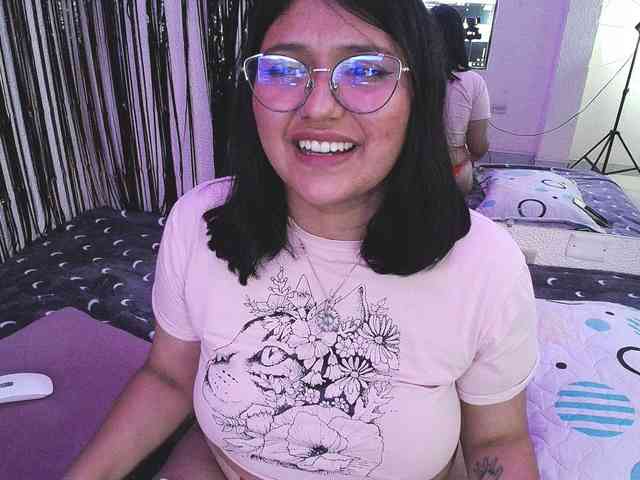 1sarah webcam