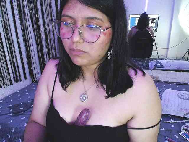 1sarah webcam