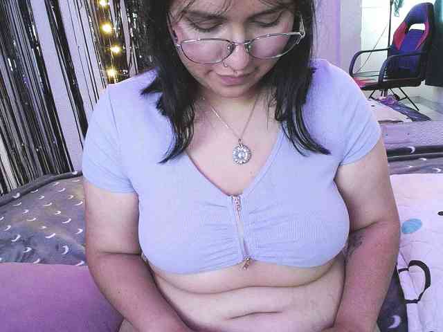 1sarah Live Webcam on BongaCams