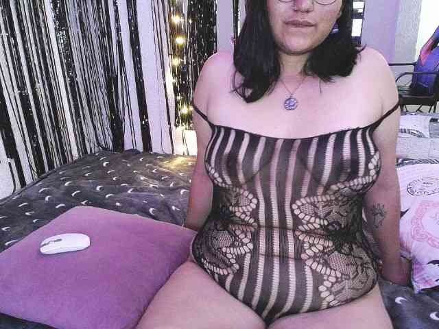 1sarah webcam