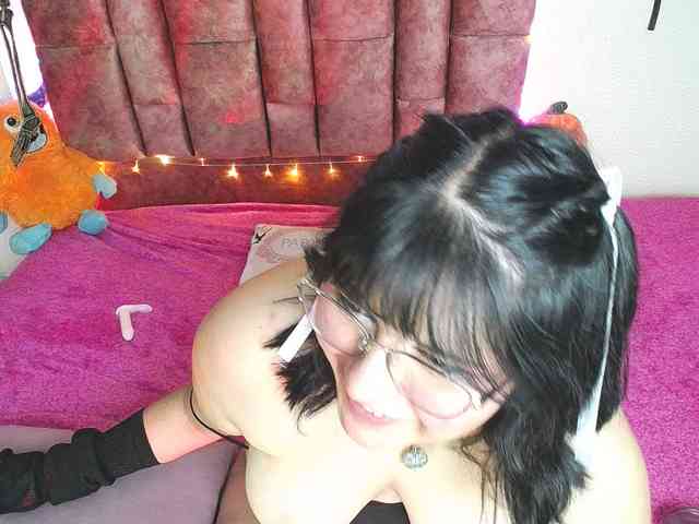 1sarah webcam
