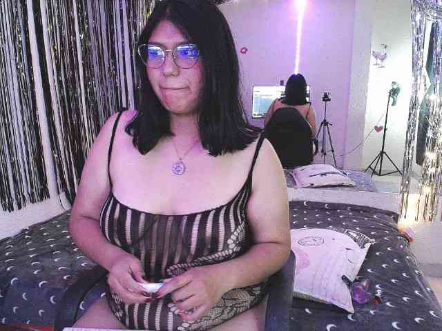 1sarah webcam