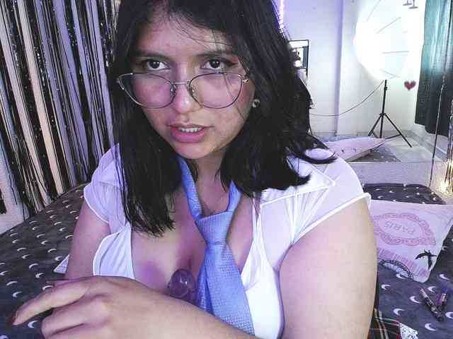 1sarah webcam