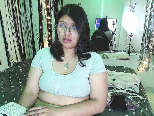 1sarah webcam
