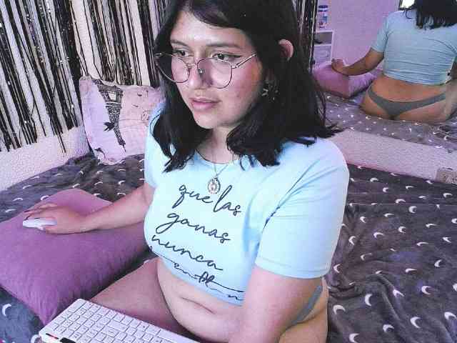 1sarah webcam