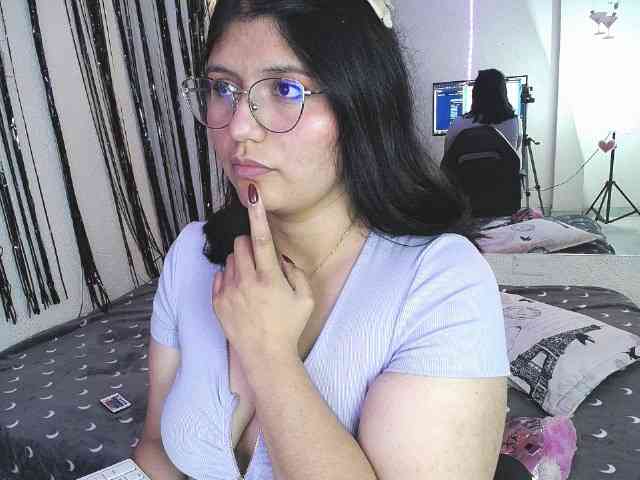 1sarah webcam