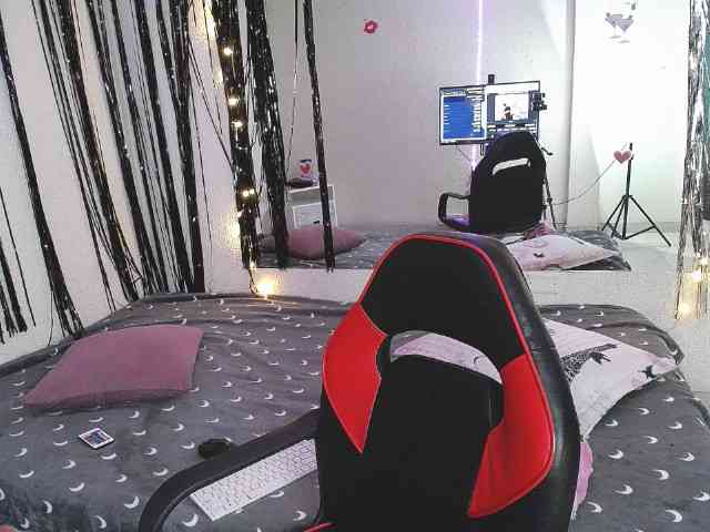 1sarah webcam
