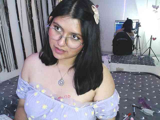 1sarah webcam