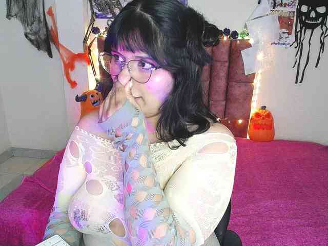 1sarah webcam