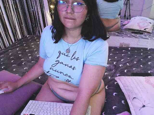 1sarah webcam