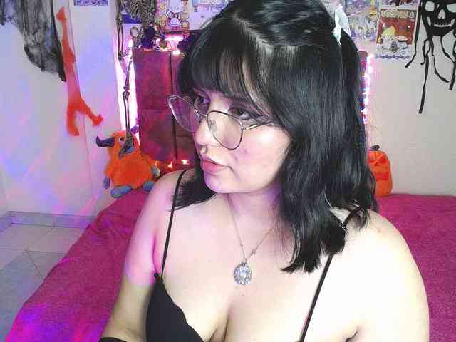 1sarah webcam