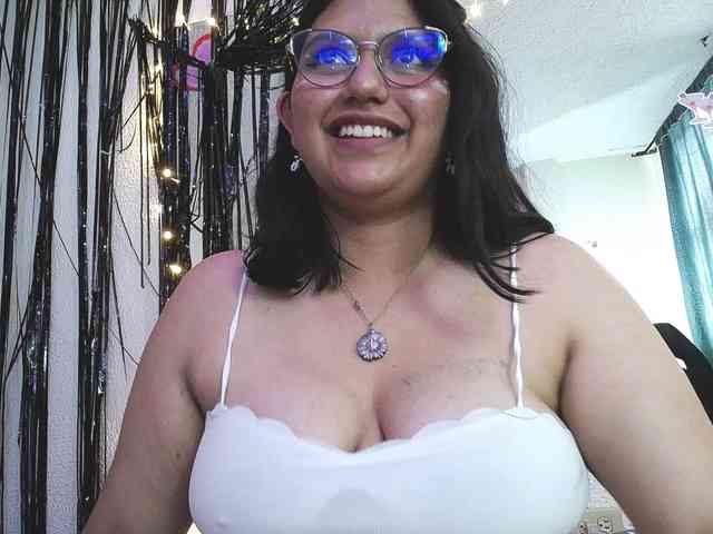 1sarah webcam
