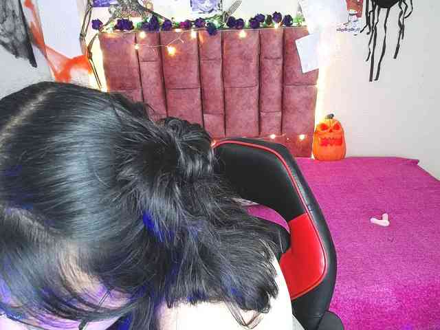 1sarah webcam
