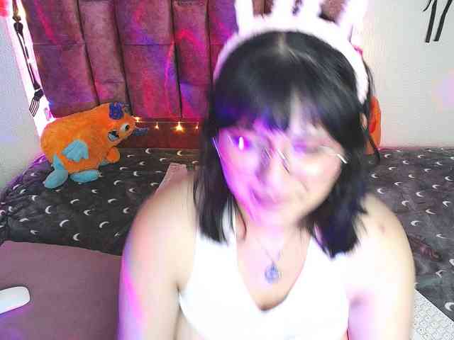 1sarah webcam