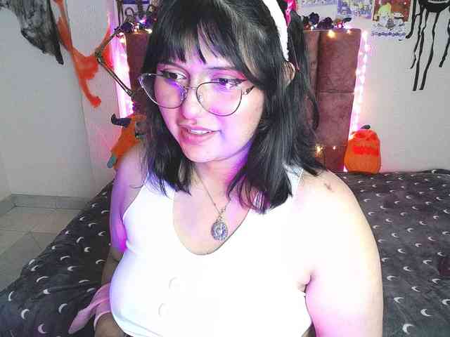 1sarah webcam