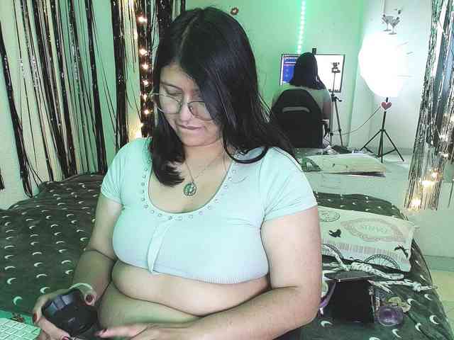 1sarah webcam