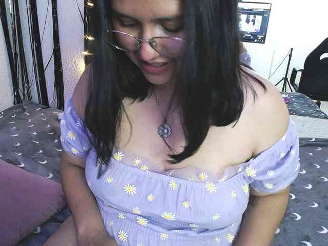 1sarah webcam