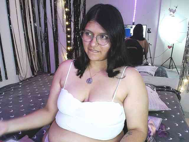 1sarah webcam