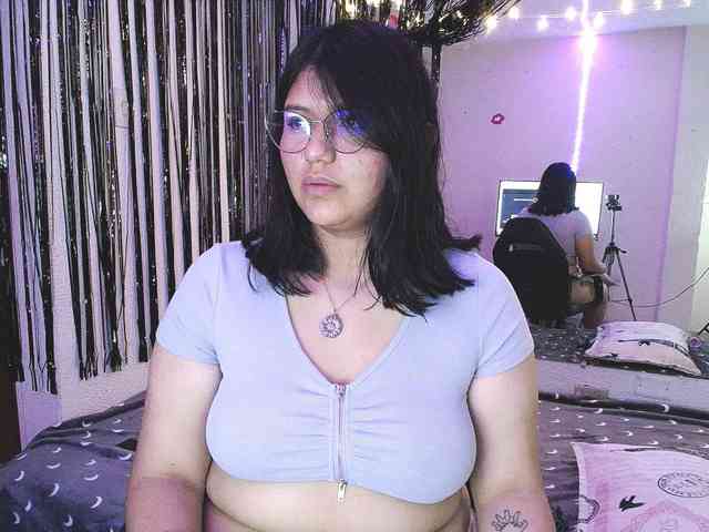 1sarah webcam