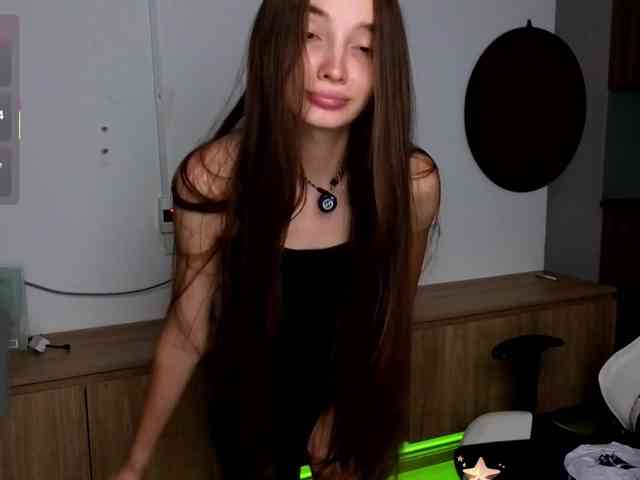 laxyflaxy webcam