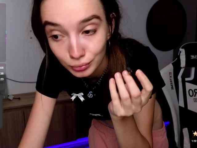 laxyflaxy webcam