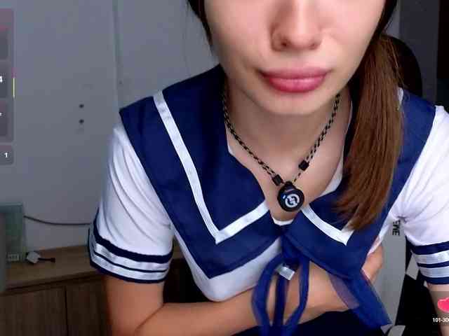 laxyflaxy webcam