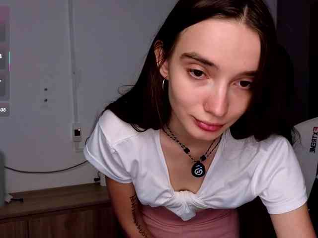 laxyflaxy webcam