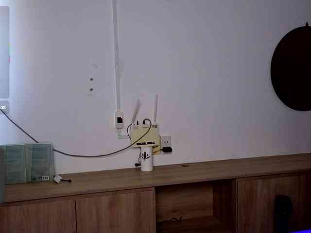 laxyflaxy webcam